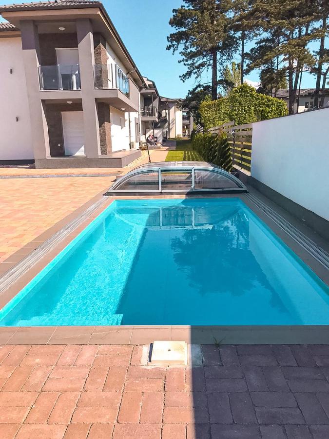 Leda Apartmanok By Bltn שיופוק מראה חיצוני תמונה
