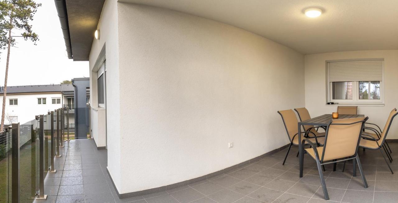 Leda Apartmanok By Bltn שיופוק מראה חיצוני תמונה
