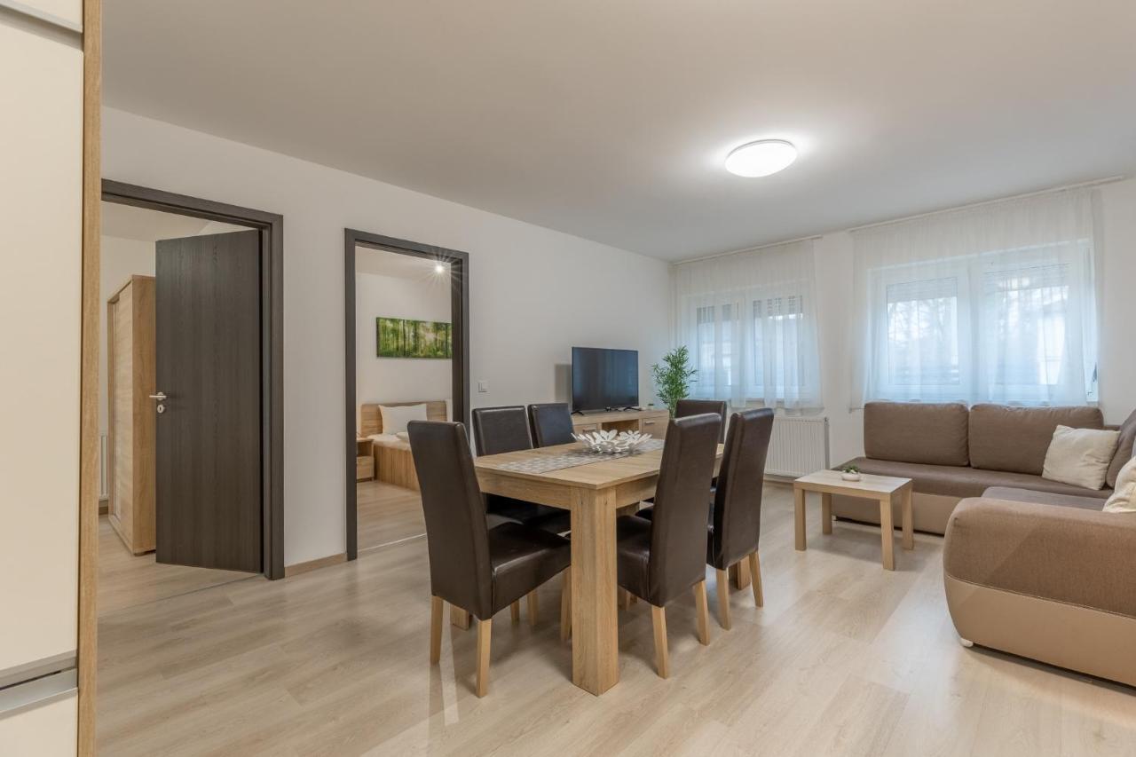 Leda Apartmanok By Bltn שיופוק מראה חיצוני תמונה